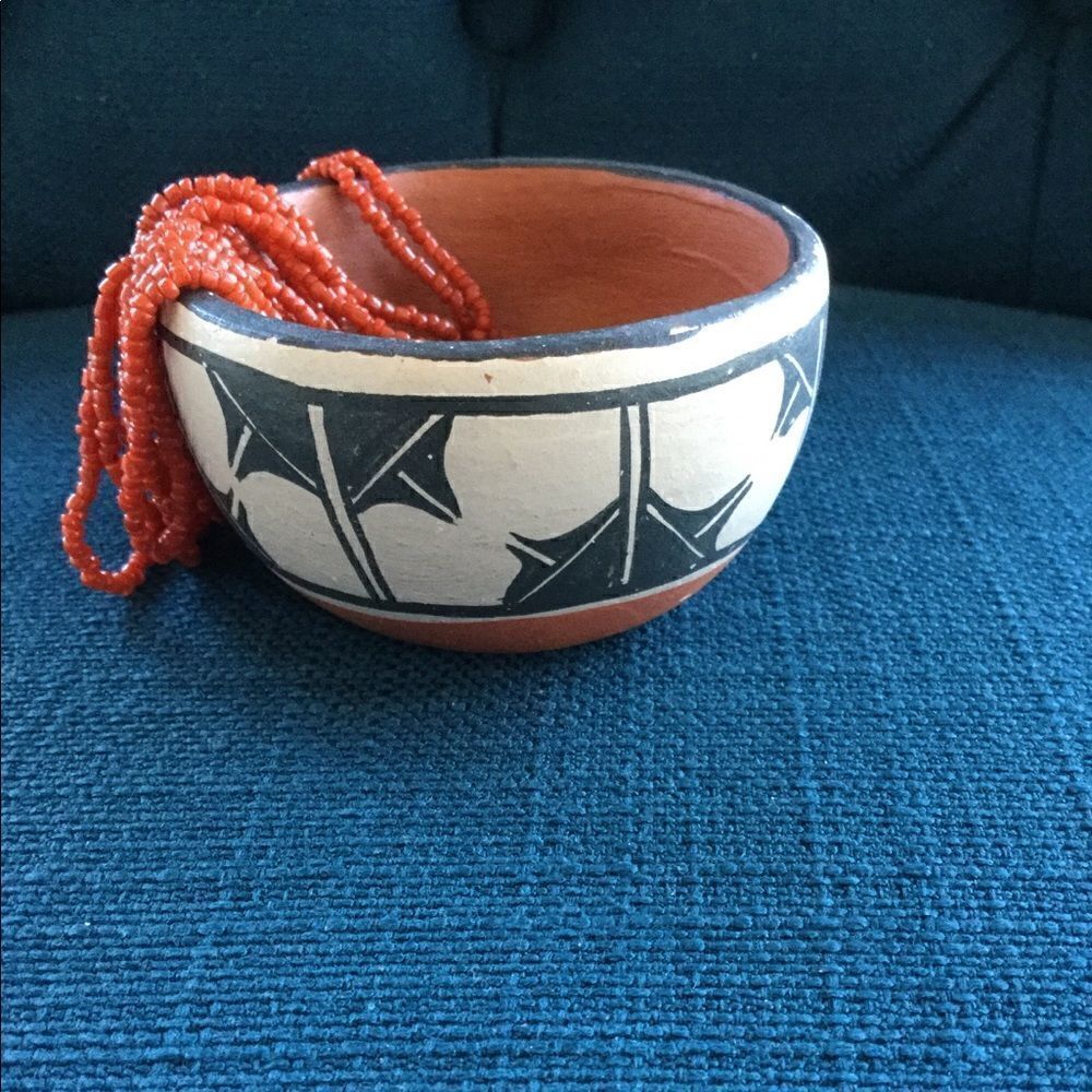 Rare Kewa Tribe pottery 